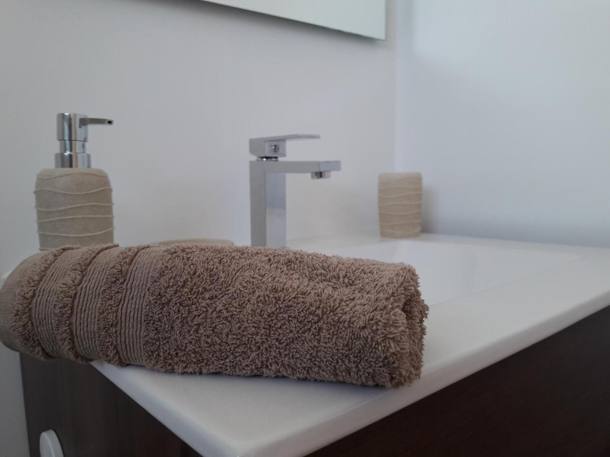 Apartment Duplex -The Sunny Hut - Swimming Pool - Free Wifi & Ac- Residence Las Marinas プエルト・デル・カルメン エクステリア 写真
